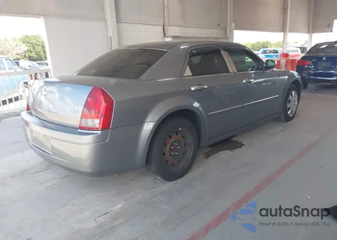 2007 Chrysler 300 из США, поврежденный, VIN 2C3KA43R97H710905